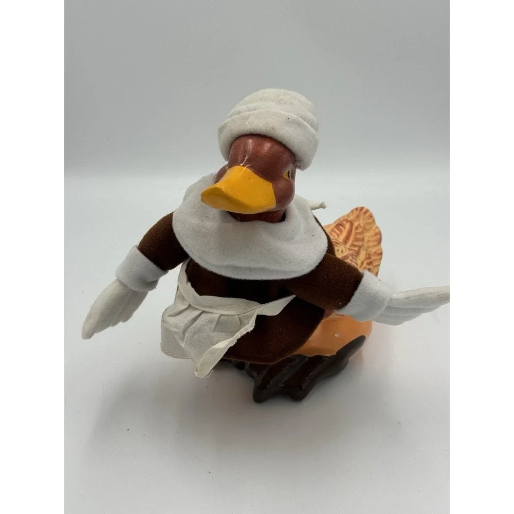 Vintage Ceramic Pilgrim Duck Thanksgiving Fall